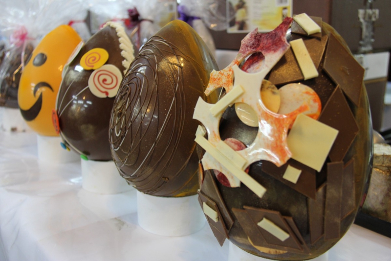 boulangerie-ST MARTIN VESUBIE-min_chocolate_factory_eggs_easter-897028